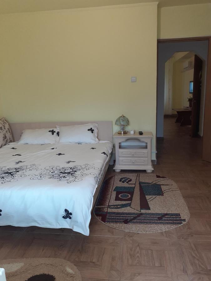Xenia Apartament Constanţa Exteriör bild